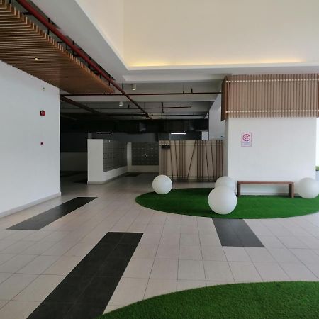 Conezion Residence Putrajaya Nearby Ioi City Mall Exterior foto